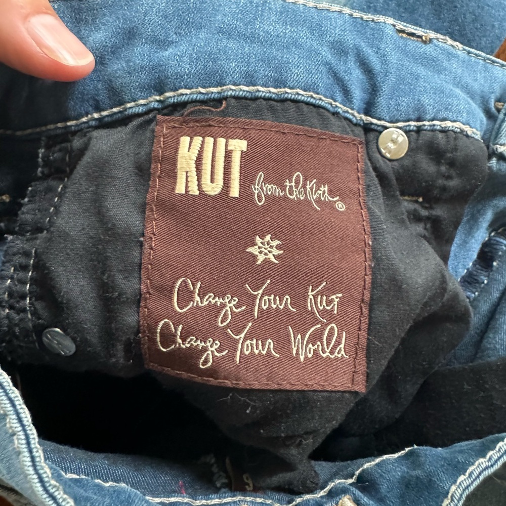 Kut from the Kloth relaxed skinny jeans size 6 - Picture 5 of 11